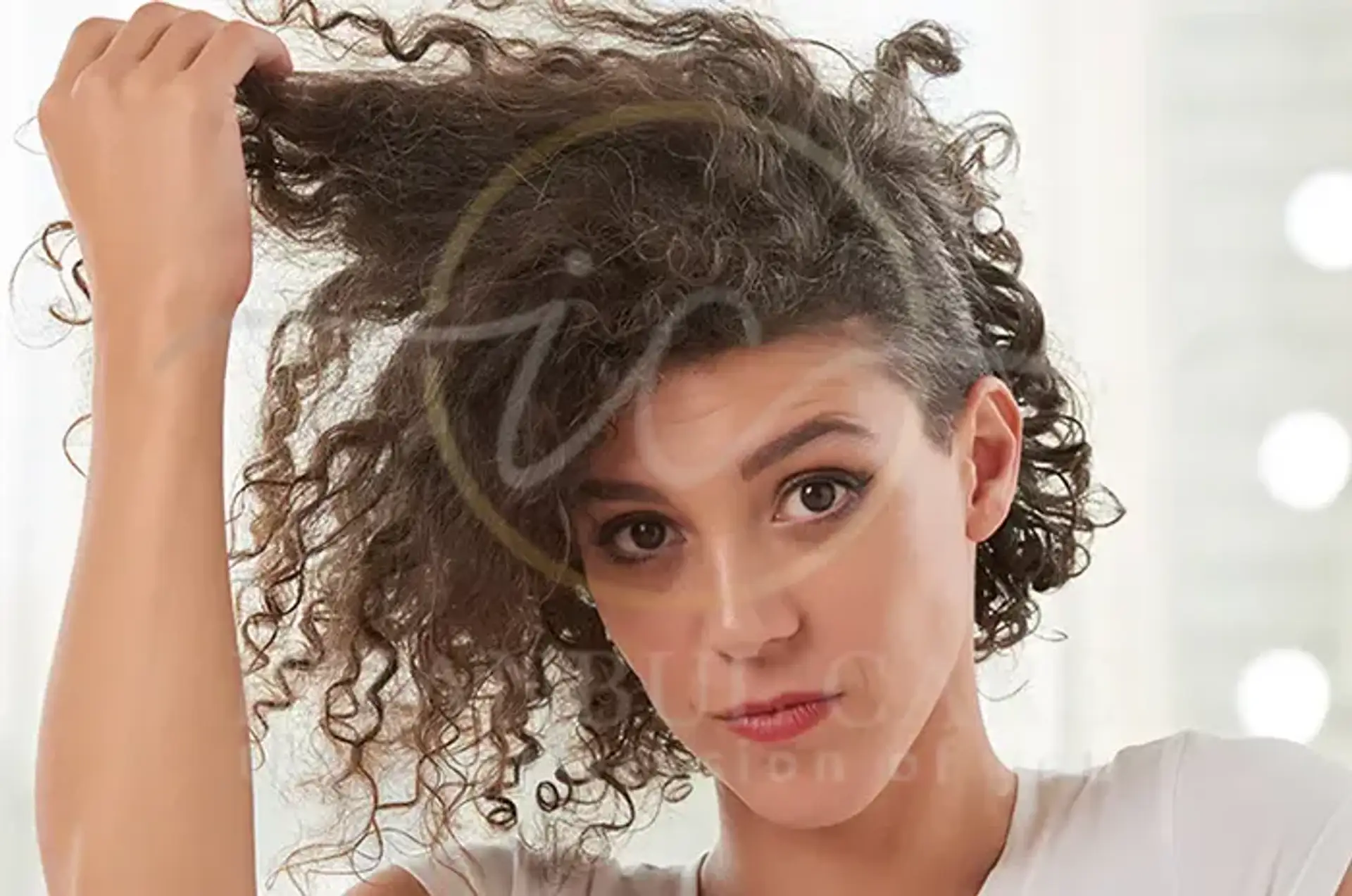 Low Porosity Hair: Signs, Care Tips & Best Products