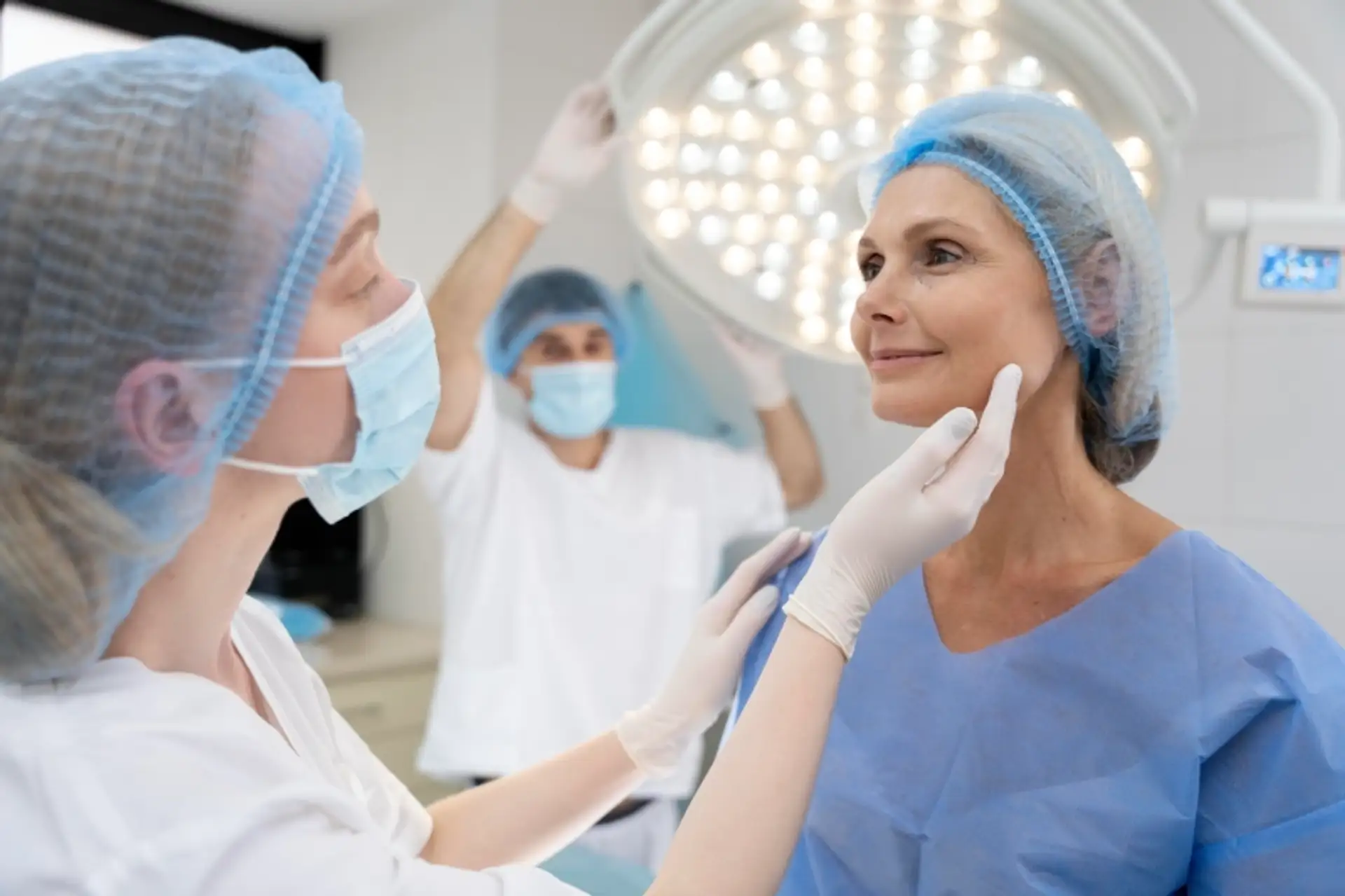 Facelift în Istanbul Care